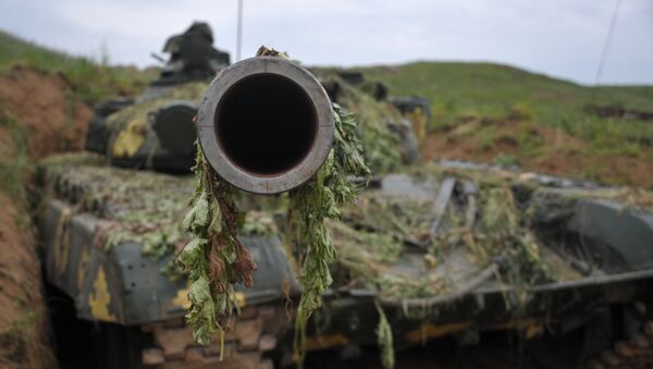Un tanque de las autodefensas de Nagorno Karabaj - Sputnik Brasil