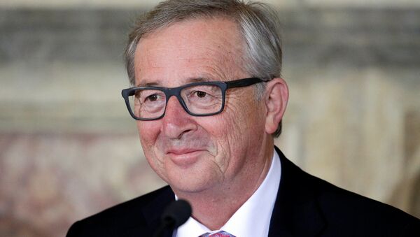 Presidente da Comissão Europeia Jean-Claude Juncker durante a reunião na monte Capitolina, Roma, Itália, 5 de maio de 2016 - Sputnik Brasil