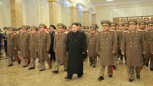 Líder norte-coreano Kim Jong Un em Pyongyang (dezembro de 2015) - Sputnik Brasil