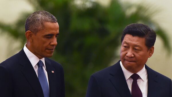Presidente dos EUA Barack Obama com o presidente chinês Xi Jinping em 14 de novembro, 2014 - Sputnik Brasil