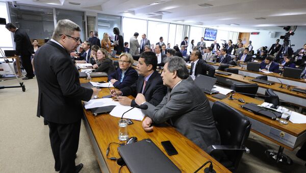 Reunião da Comissão Especial do Impeachment no Senado - Sputnik Brasil