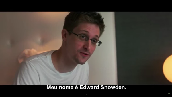 Documentário sobre Eduard Snowden - Sputnik Brasil