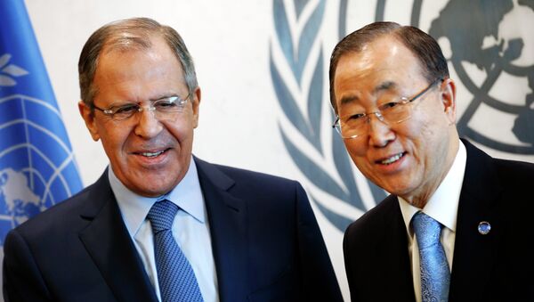 Ministro das Relações Exteriores da Rússia Sergei Lavrov e secretário-geral da ONU Ban Ki-moon - Sputnik Brasil