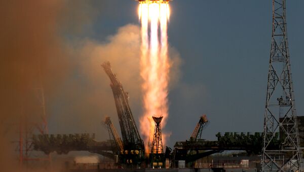 19 de abril, 2013. O primeiro lançamento da sonda espacial Bion-M usando um foguete portador Soyuz-2.1a - Sputnik Brasil