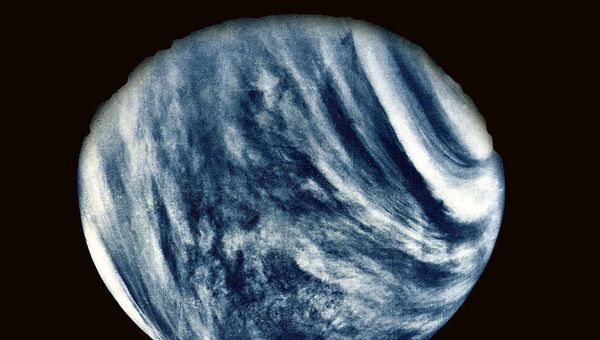 Mariner 10's First Close-Up Photo of Venus - Sputnik Brasil