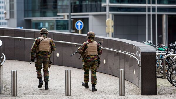 Um centro comercial de Bruxelas foi evacuado devido a uma ameaça de bomba - Sputnik Brasil