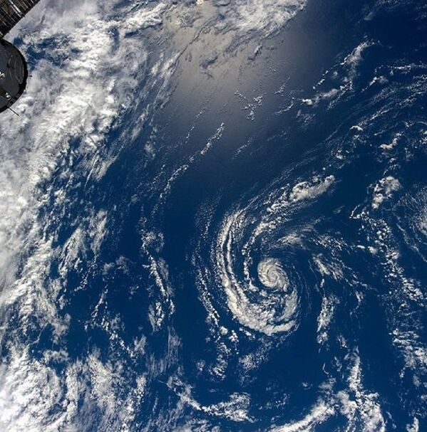 Nuvens sobre o Oceano Mundial - Sputnik Brasil