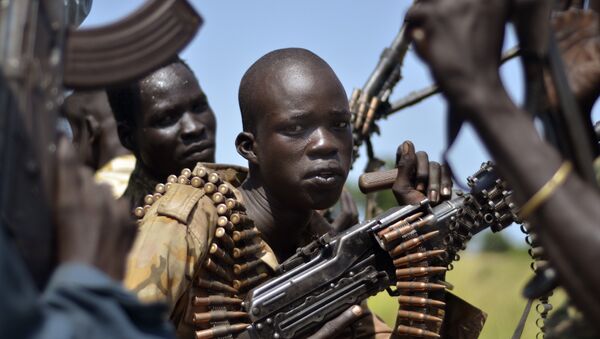South Sudan government soldiers in the town of Koch, Unity state, South Sudan, Friday, Sept. 25, 2015 - Sputnik Brasil