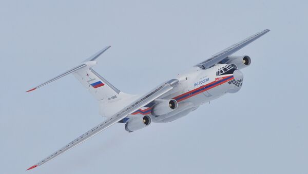 Avião Il-76 - Sputnik Brasil