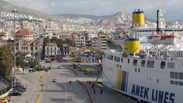 O porto de Piraeus, Grécia - Sputnik Brasil