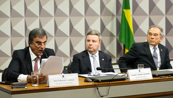 José Eduardo Cardozo na Comissão de Impeachment - Sputnik Brasil