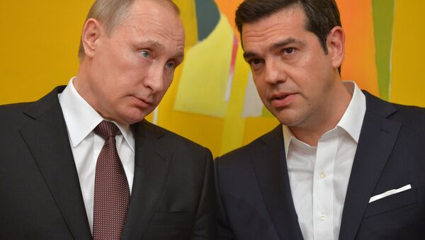 O Presidente russo Vladimir Putin e o primeiro-ministro grego Alexis Tsipras - Sputnik Brasil