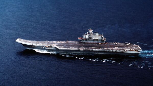 O porta-aviões russo Admiral Kuznetsov - Sputnik Brasil