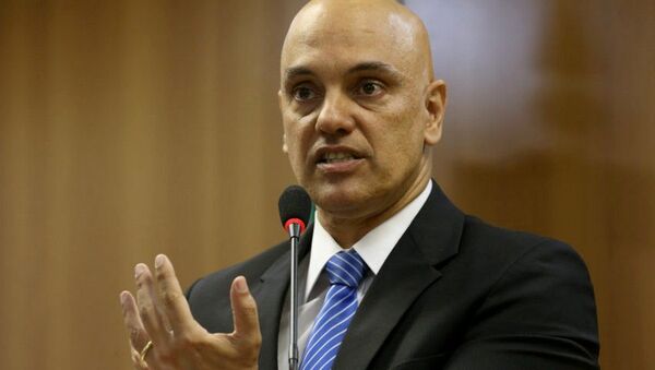 Ministro da Justiça, Alexndre de Moraes na coletiva após prisao de grupo suspeito de terrorismo nos Jogos - Sputnik Brasil