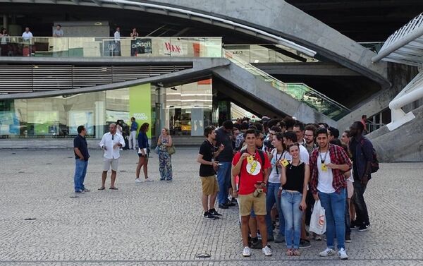 Participantes da Caminhada Pokémon Go - Sputnik Brasil