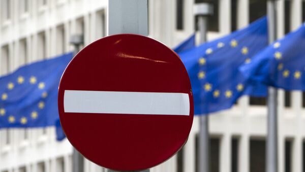 Bandeiras da UE em Bruxelas - Sputnik Brasil