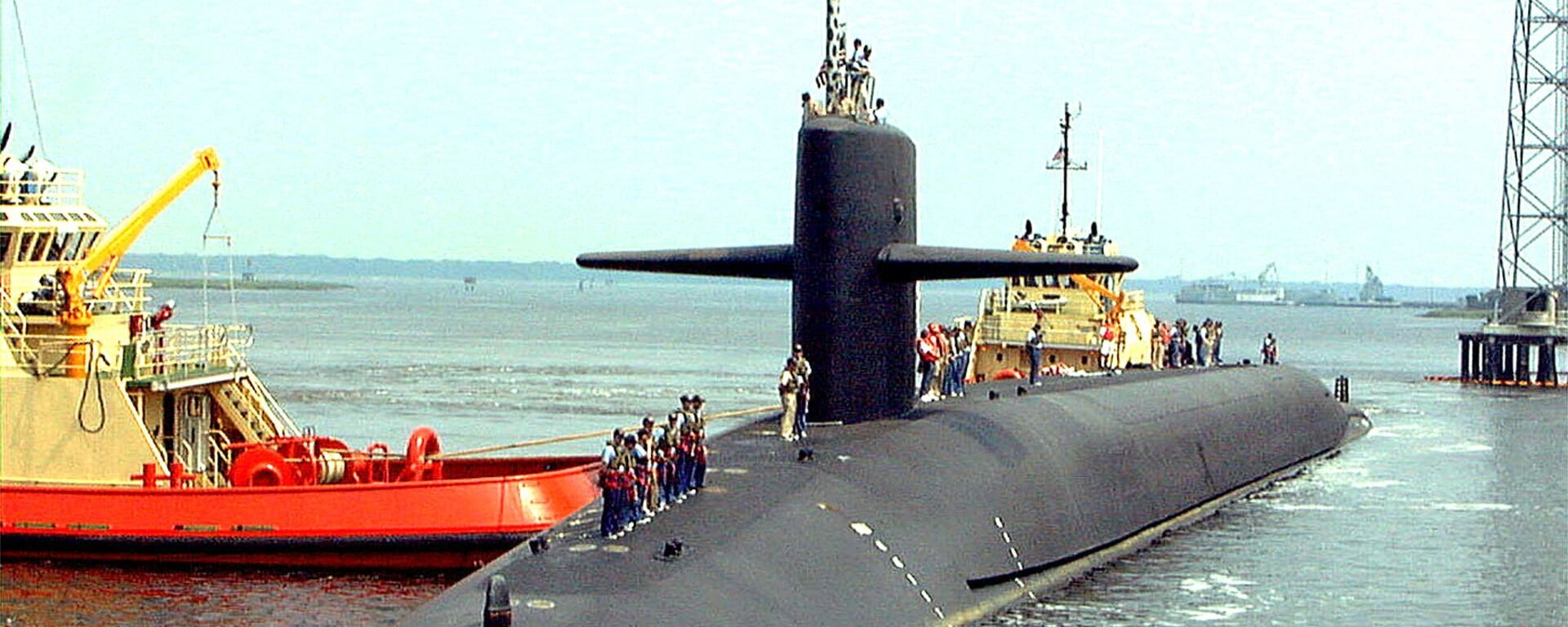 Submarino nuclear norte-americano USS Louisiana na base naval de submarinos Kings Bay (foto de arquivo) - Sputnik Brasil, 1920, 09.02.2023