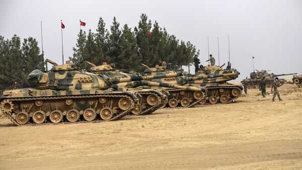 Tanques turcos perto da fronteira com a Síria, Turquia (foto de arquivo) - Sputnik Brasil