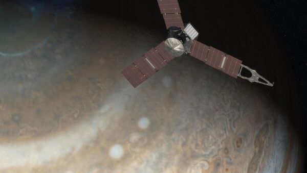 Sonda espacial Juno orbitando o planeta Júpiter - Sputnik Brasil