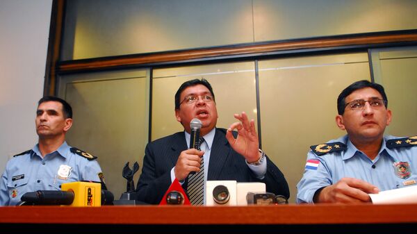 Ministro do Interior do Paraguai, Francisco de Vargas (centro) - Sputnik Brasil
