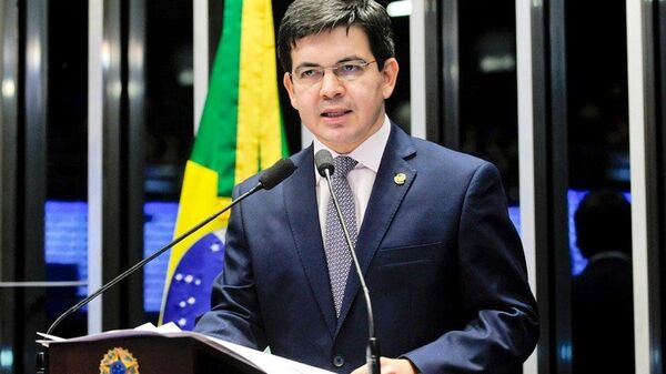 Senador Randolfe Rodrigues (Rede-AP) - Sputnik Brasil