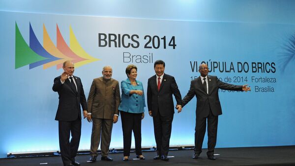 Líderes dos BRICS na sexta reunião de cúpula, realizada em Fortaleza nos dias 15 e 16 de julho de 2014 - Sputnik Brasil