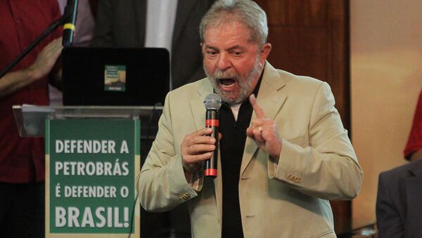 Lula, em ato de defesa da Petrobras. - Sputnik Brasil