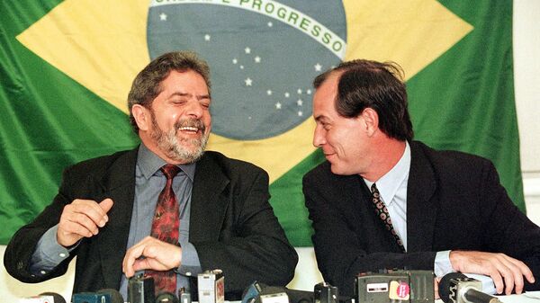 Luiz Inácio Lula da Silva e Ciro Gomes, em foto de 28 de setembro de 1998 - Sputnik Brasil
