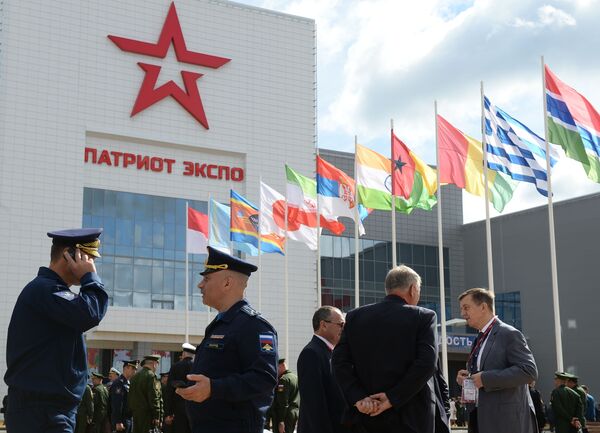 Mostra de equipamento militar no fórum EXÉRCITO 2016, parque Patriot, região de Moscou, 6 de setembro de 2016 - Sputnik Brasil