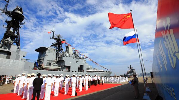 Ministério da Defesa da Rússia informa que navios da Frota do Pacífico russa chegaram à China para participar nos exercícios navais Interação Naval 2016 - Sputnik Brasil