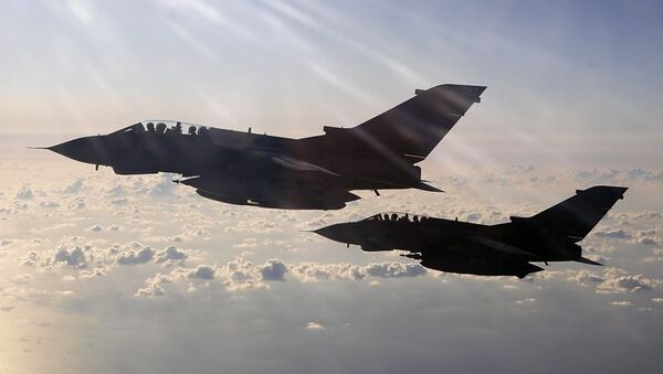 Força Aérea britânica na Líbia em 2011 - Sputnik Brasil