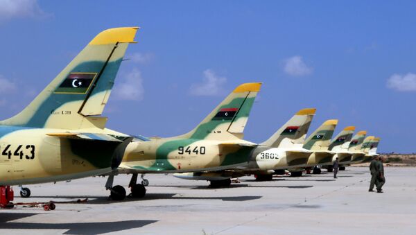 Caças da Força Aérea da Líbia (imagem referencial) - Sputnik Brasil