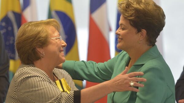 Dilma e Bachelet - Sputnik Brasil