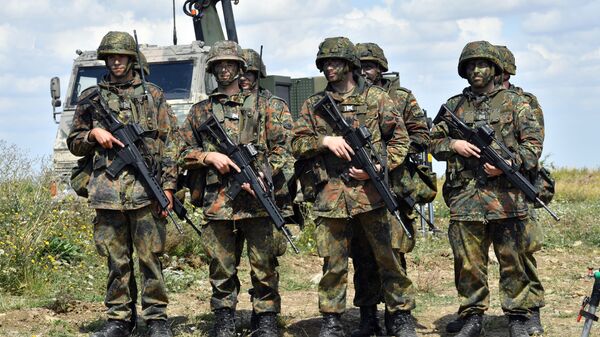 Soldados da Alemanha (Bundeswehr) durante treinamento, 9 de agosto de 2016 - Sputnik Brasil