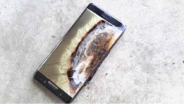 Samsung Galaxy Note 7 explode - Sputnik Brasil