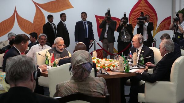 Cúpula dos BRICS em Goa, 16 de outubro - Sputnik Brasil