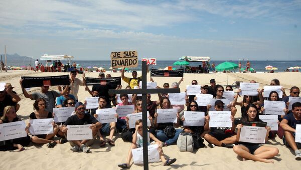 Protesto contra assassinato de Eduardo de Jesús Ferreira em Copacabana - Sputnik Brasil