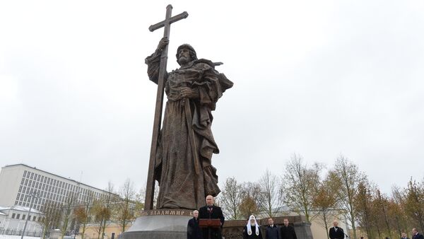 Inauguração do monumento ao príncipe Vladimir em Moscou. - Sputnik Brasil