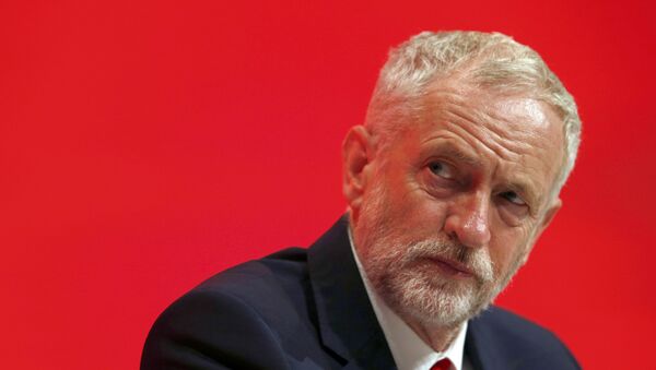Opositor britânico Jeremy Corbyn, líder do Partido Trabalhista - Sputnik Brasil