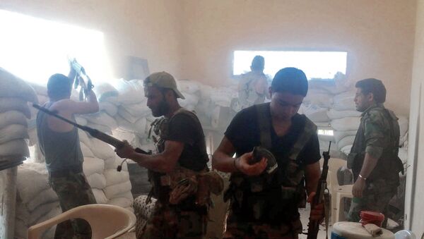 Militares sírios em Aleppo - Sputnik Brasil