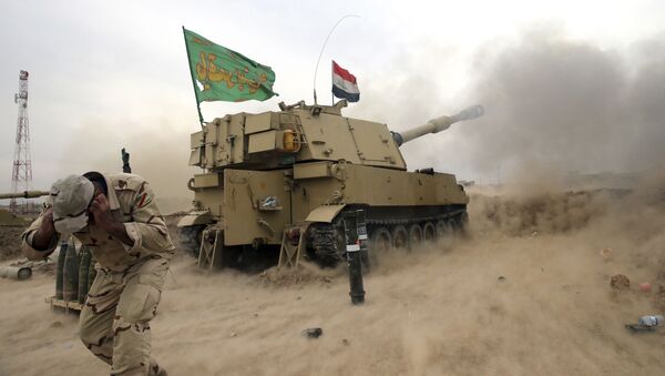 As forças governamentais do Iraque liberaram um terço da zona leste de Mossul, informou a 15 de novembro o general de brigada Saad Maan - Sputnik Brasil