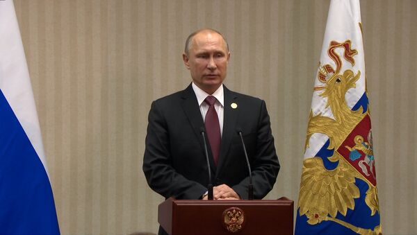 Presidente russo Vladimir Putin durante discurso - Sputnik Brasil