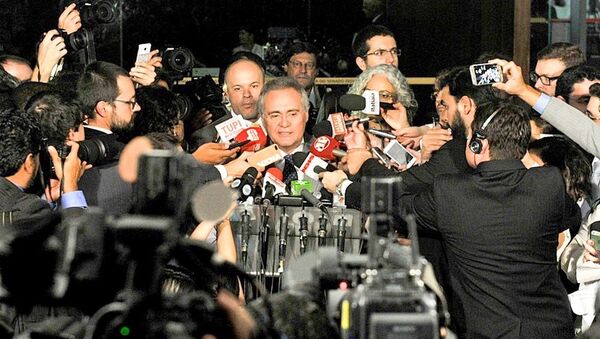 Renan Calheiros conversa com a imprensa - Sputnik Brasil