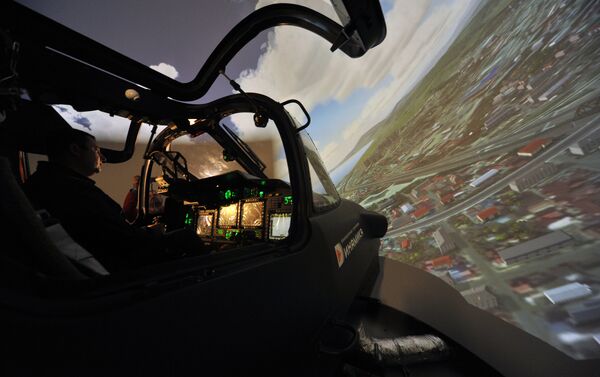 Demonstração do simulador de voo do helicóptero Ka-52 Alligator - Sputnik Brasil