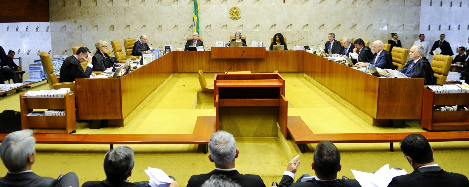 STF julga liminar que afastou Renan Calheiros do cargo de presidente do Senado Federal - Sputnik Brasil, 1920, 12.09.2018