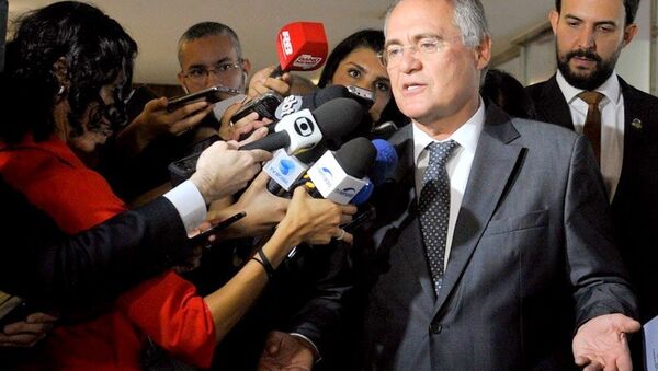 Renan Calheiros fala com a imprensa nesta terça (13) e critica denúncias de Janot - Sputnik Brasil