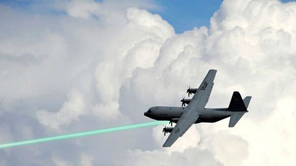 Imagem mostra avião de combate AC-130 usando arma de laser - Sputnik Brasil
