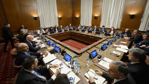 Reunião para discutir o processo de paz na Síria no escritório da ONU em Genebra, Suíça (foto de arquivo) - Sputnik Brasil