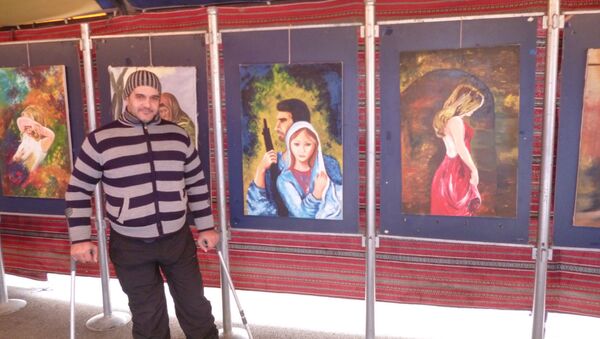 Pintor paralisado sírio, Shadi Suleiman - Sputnik Brasil