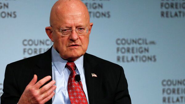 Director of U.S. National Intelligence James Clapper speaks at the Council on Foreign Relations in New York March 2, 2015 - Sputnik Brasil